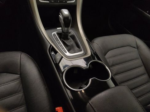 Used 2016 Ford Fusion SE w/ Equipment Group 202A FWD image 26