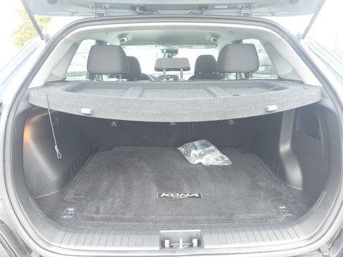 Used 2021 Hyundai Kona SEL w/ Cargo Package image 25