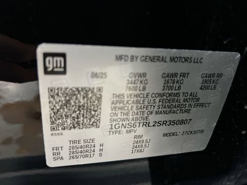 Used 2025 Chevrolet Tahoe High Country image 29