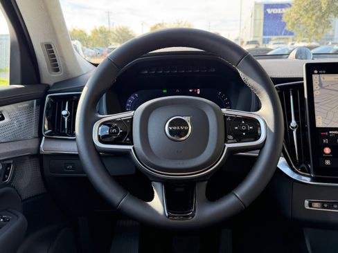 New 2026 Volvo XC90 B6 Ultra w/ Lounge Package image 14