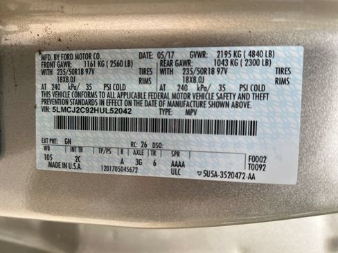 Used 2017 Lincoln MKC Select w/ Select Plus Package FWD image 34