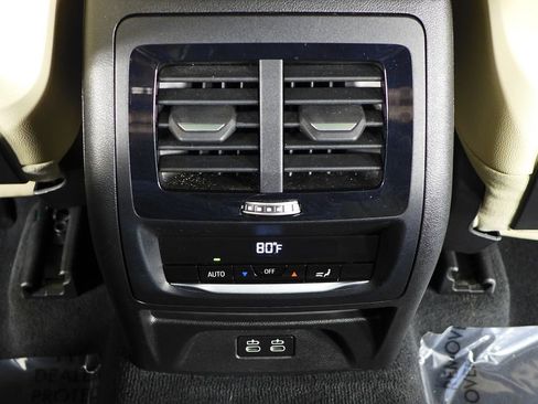 Certified 2023 BMW X3 sDrive30i w/ Convenience Package image 24