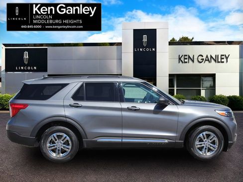 Used 2022 Ford Explorer XLT w/ Class IV Trailer Tow Package image 8