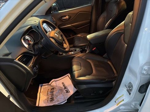 Used 2022 Jeep Cherokee Latitude Lux image 12