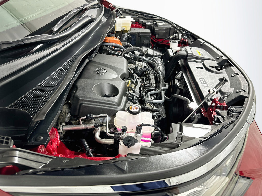 Certified 2023 Toyota Sienna XLE AWD/4WD image 23