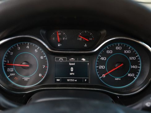 Used 2017 Chevrolet Cruze LS image 27