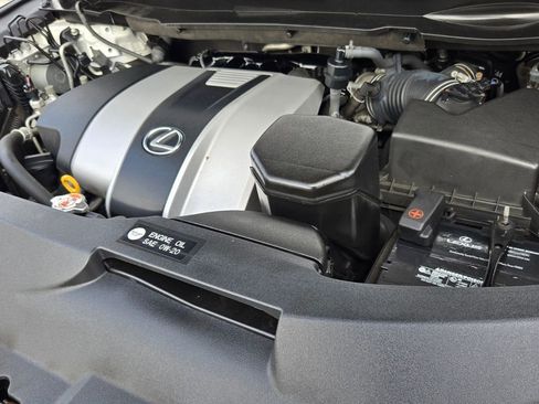 Used 2019 Lexus RX 350L 350L w/ Premium Package image 19