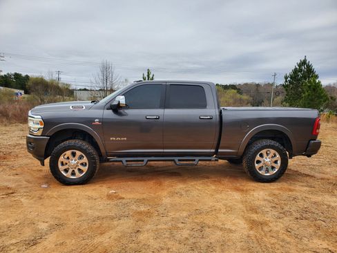Used 2020 RAM 2500 Laramie image 4