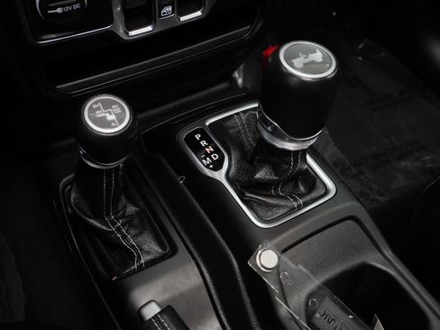 Used 2023 Jeep Wrangler Unlimited Sahara w/ Cold Weather Group image 38