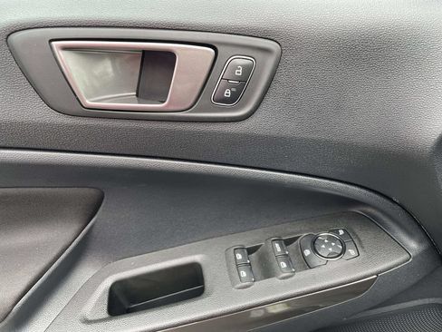 Used 2020 Ford EcoSport SE FWD image 17
