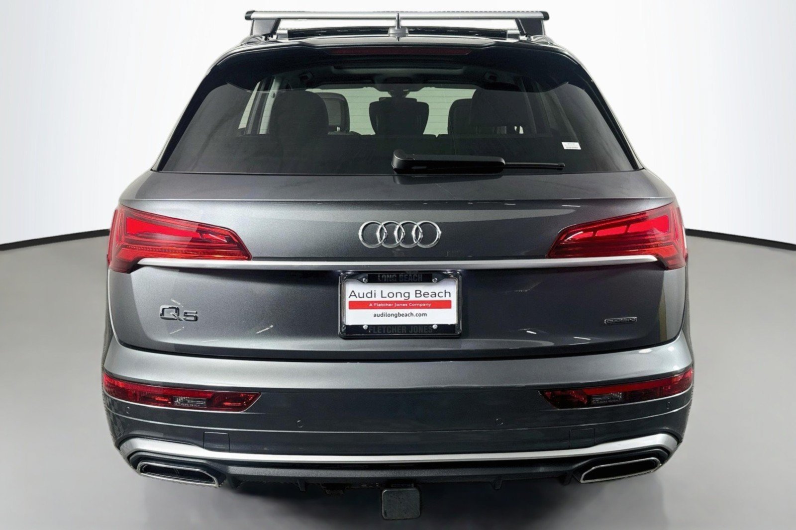 Used 2024 Audi Q5 e Premium Plus w/ Premium Plus Package AWD/4WD image 3