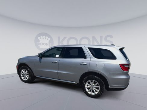 Used 2021 Dodge Durango SXT w/ 3rd Row Seating Group image 8