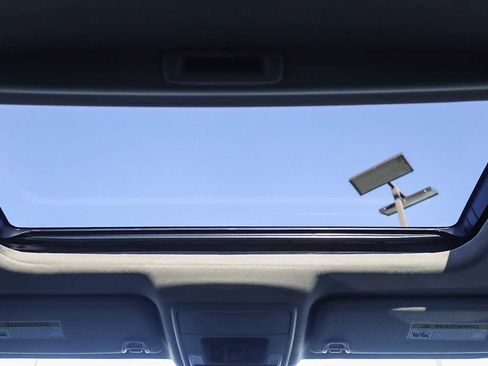 Used 2024 Honda Accord EX-L image 15