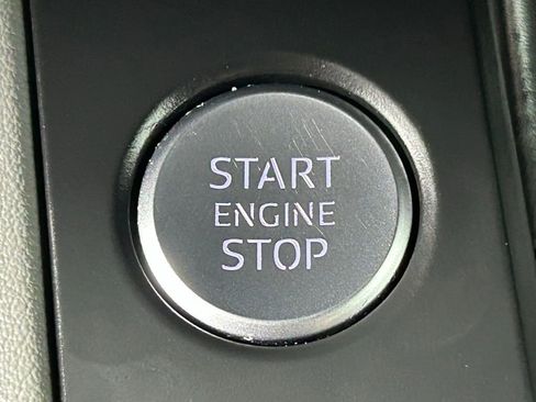 Used 2023 Audi A4 2.0T allroad Premium Plus w/ Premium Plus Package image 26