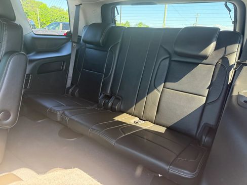 Used 2019 GMC Yukon Denali w/ Denali Ultimate Package AWD/4WD image 16