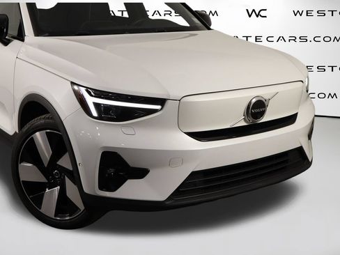 Used 2023 Volvo C40 P8 Recharge Ultimate AWD/4WD image 50