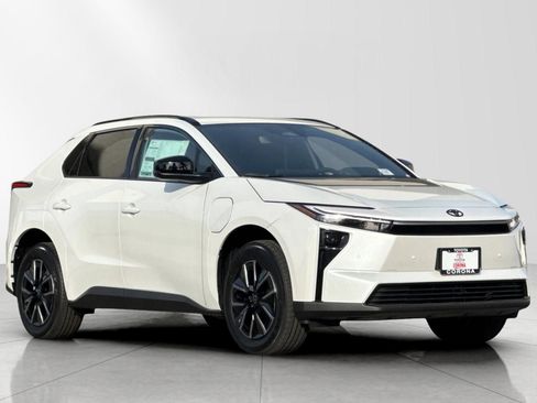 New 2026 Toyota bZ XLE Plus image 1