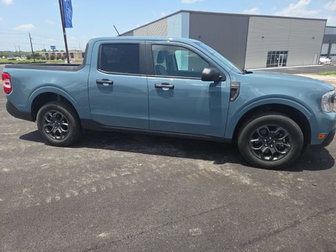 Used 2023 Ford Maverick XLT w/ Equipment Group 300A Standard AWD/4WD image 12