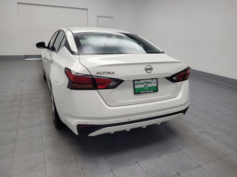 Used 2023 Nissan Altima 2.5 S FWD image 6