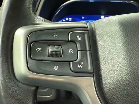 Used 2023 Chevrolet Tahoe Z71 w/ Luxury Package AWD/4WD image 13