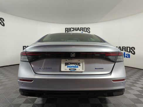 Used 2025 Honda Accord EX-L image 5