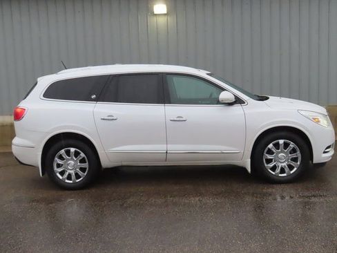Used 2017 Buick Enclave Leather image 2