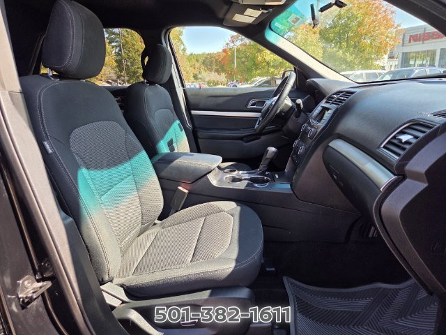 Used 2018 Ford Explorer XLT FWD image 20