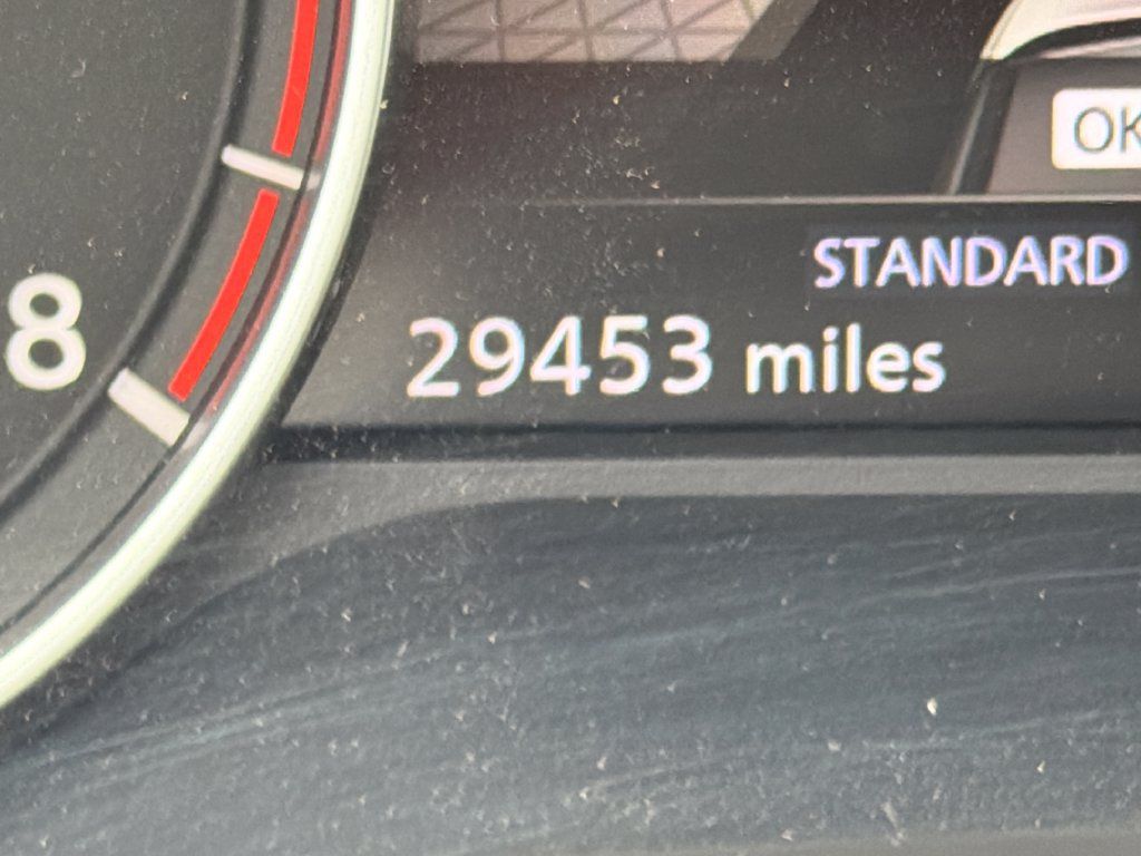 Certified 2023 Nissan Rogue SV FWD image 18