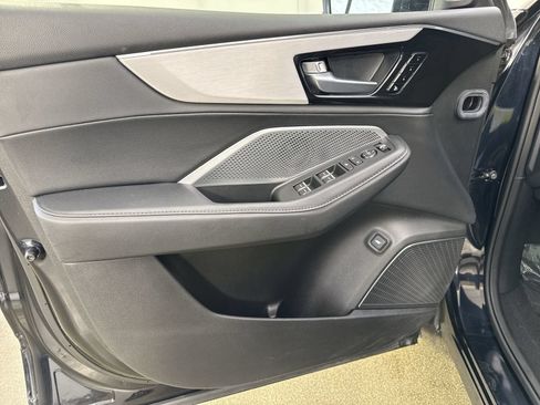Certified 2025 Acura MDX SH-AWD image 22