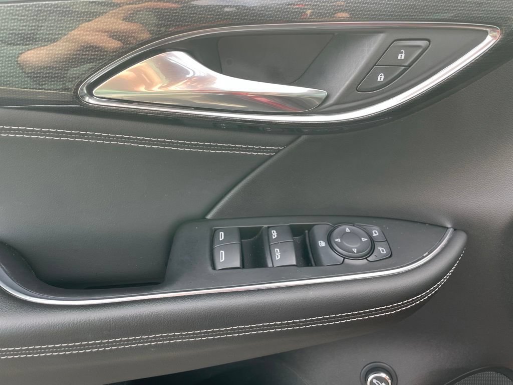 Used 2023 Buick Envision Preferred AWD/4WD image 17