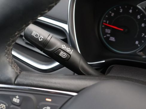 Certified 2024 Chevrolet Equinox LT image 25