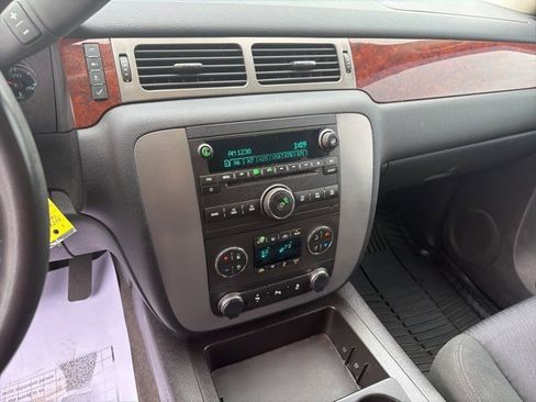 Used 2012 GMC Yukon SLE w/ Convenience Package image 23