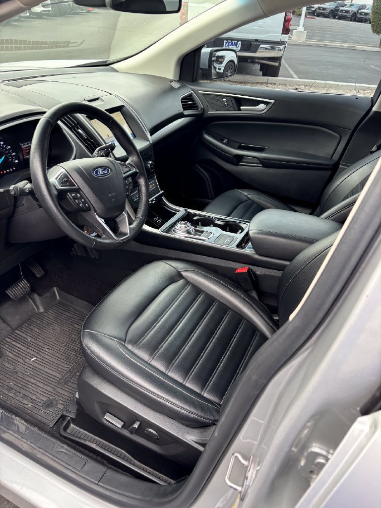 Used 2019 Ford Edge SEL w/ Equipment Group 201A FWD image 5
