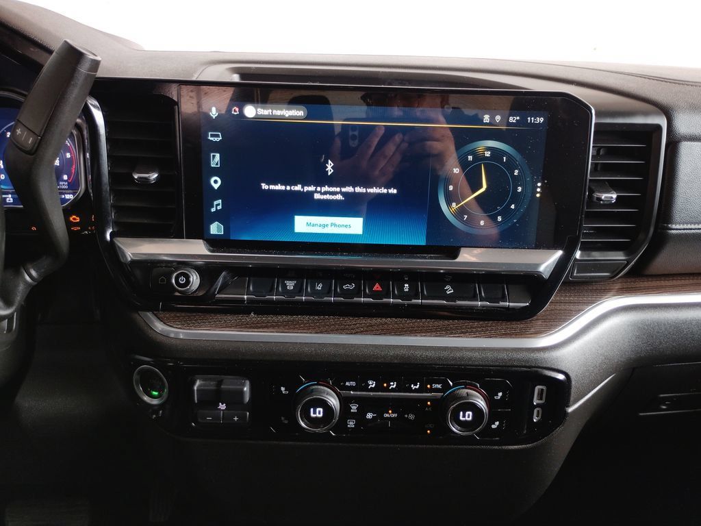 Used 2025 Chevrolet Silverado 2500 LT AWD/4WD image 34