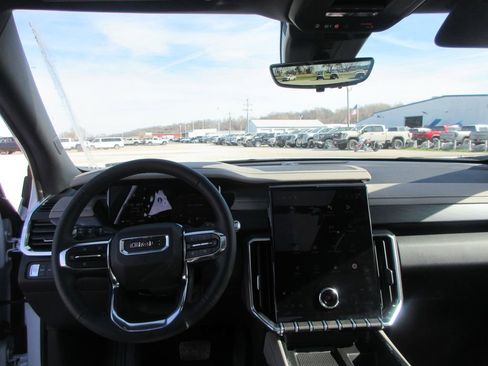 New 2026 GMC Acadia Elevation w/ Black Edition AWD/4WD image 16