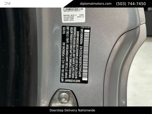 Used 2024 Porsche 718 Cayman w/ Premium Package image 45