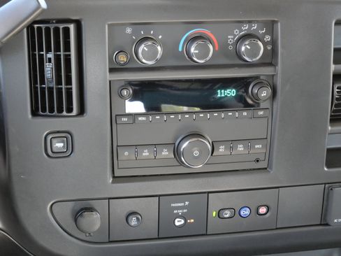 New 2025 GMC Savana 3500 w/ Driver Convenience Package image 8