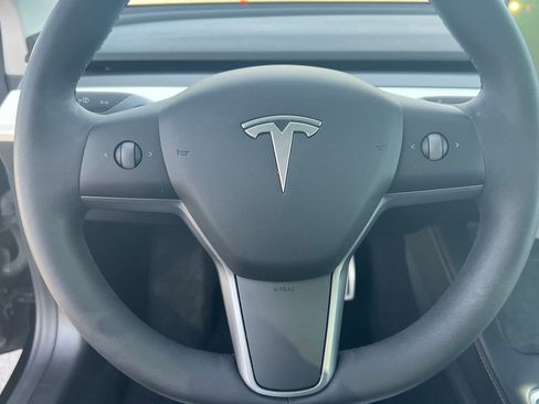 Used 2021 Tesla Model 3 Performance image 17