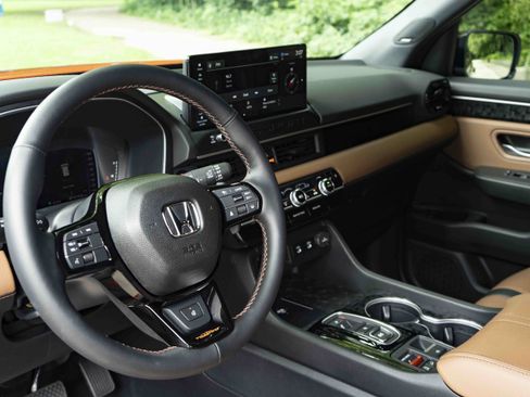Used 2026 Honda Passport TrailSport Elite image 16
