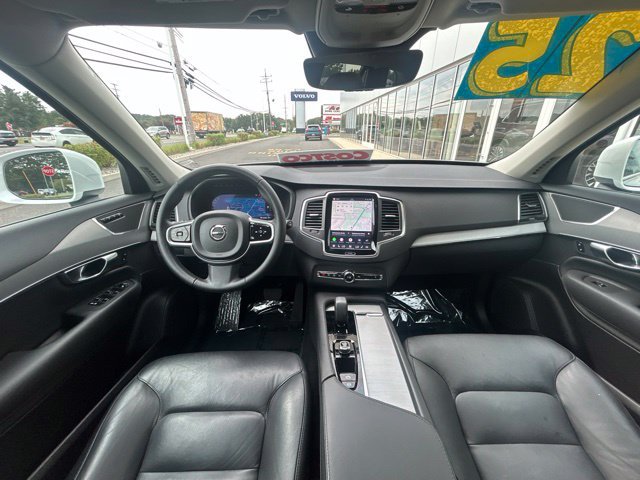 Certified 2025 Volvo XC90 B5 Core AWD/4WD image 17