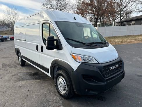 Used 2025 RAM ProMaster 2500 image 4