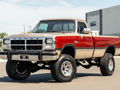 Used 1992 Dodge D/W Truck 350 image 15
