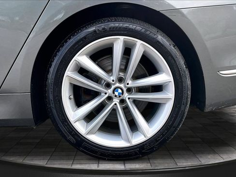 Used 2018 BMW 750i xDrive AWD/4WD image 37