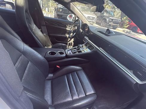 Used 2018 Porsche Panamera 4 AWD/4WD image 6
