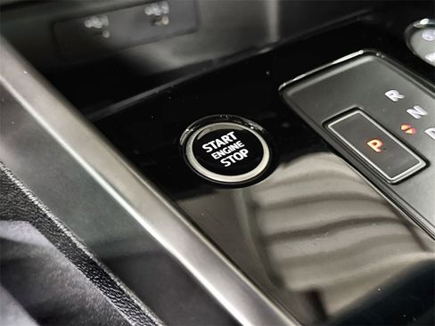 Used 2024 Audi A3 2.0T Premium image 23