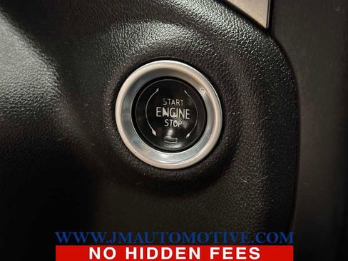 Used 2022 Chevrolet Silverado 2500 LT w/ Convenience Package image 41