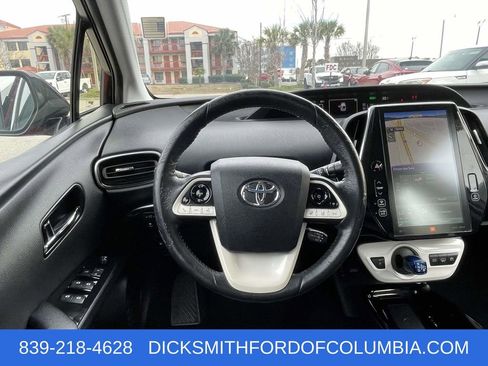 Used 2018 Toyota Prius Prime Advanced image 12