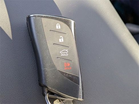 Used 2025 Lexus ES 350 w/ Premium Package image 30