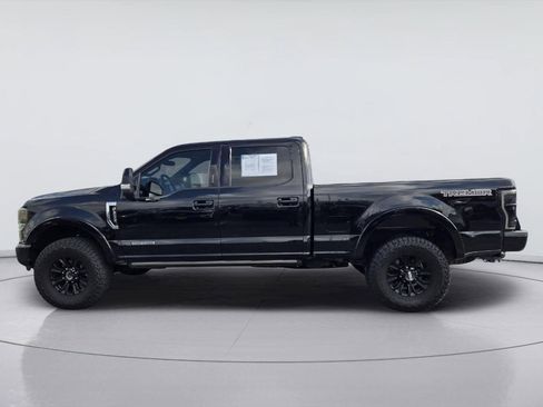 Certified 2022 Ford F250 Lariat w/ Tremor Off-Road Package AWD/4WD image 5