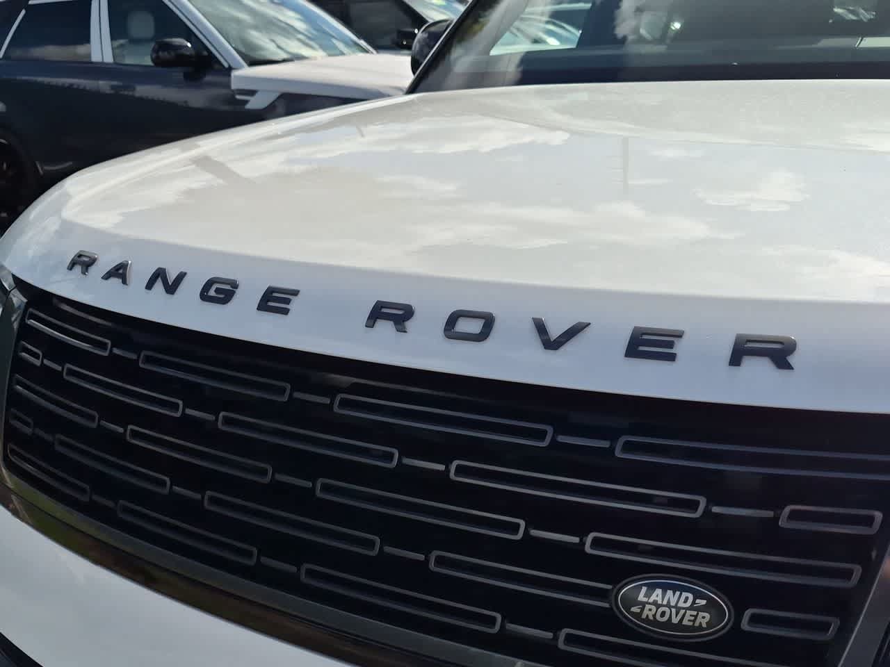 Certified 2024 Land Rover Range Rover SE AWD/4WD image 13